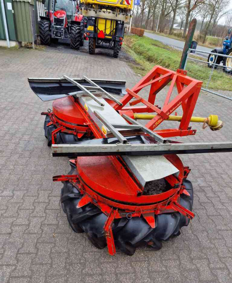 Vliebo VLK1100 kuilverdeler - السيلاج الآلات: صور 2 Vliebo VLK1100 kuilverdeler - السيلاج الآلات: صور 2