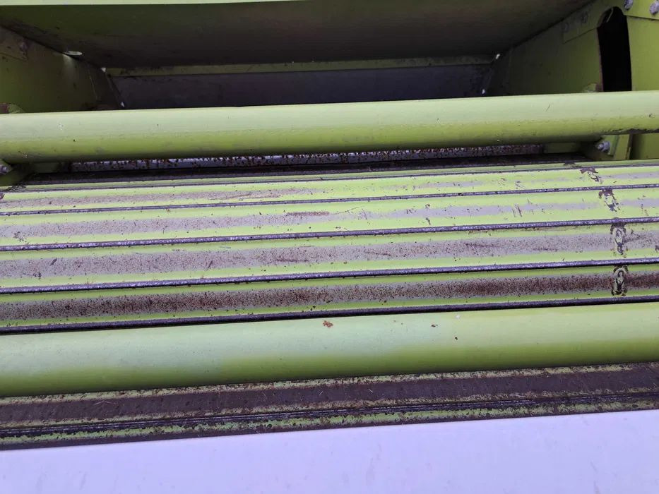 Claas 250 RC Uniwrap - مكبس القش الدائري: صور 4 Claas 250 RC Uniwrap - مكبس القش الدائري: صور 4