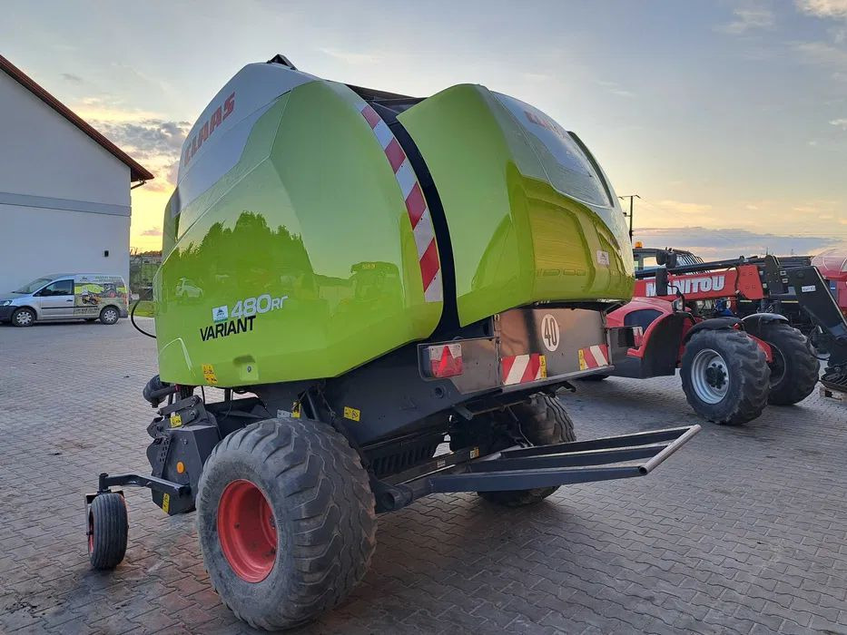 Claas Variant 480 RC - مكبس القش الدائري: صور 3 Claas Variant 480 RC - مكبس القش الدائري: صور 3