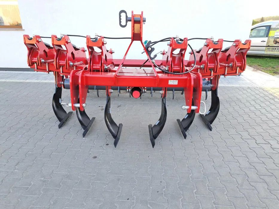 Głębosz AMJ Agro 6 łap non-stop hydrauliczne zabezpieczenie LEASING - محراث تحت التربة: صور 3 Głębosz AMJ Agro 6 łap non-stop hydrauliczne zabezpieczenie LEASING - محراث تحت التربة: صور 3