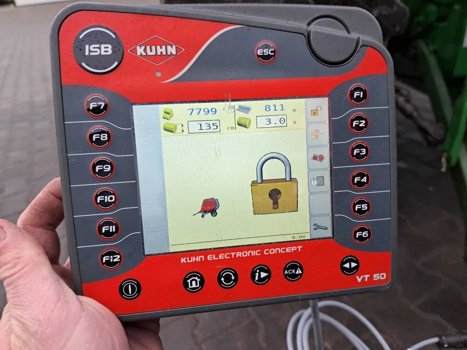 Kuhn VB 2160 - مكبس القش الدائري: صور 5 Kuhn VB 2160 - مكبس القش الدائري: صور 5