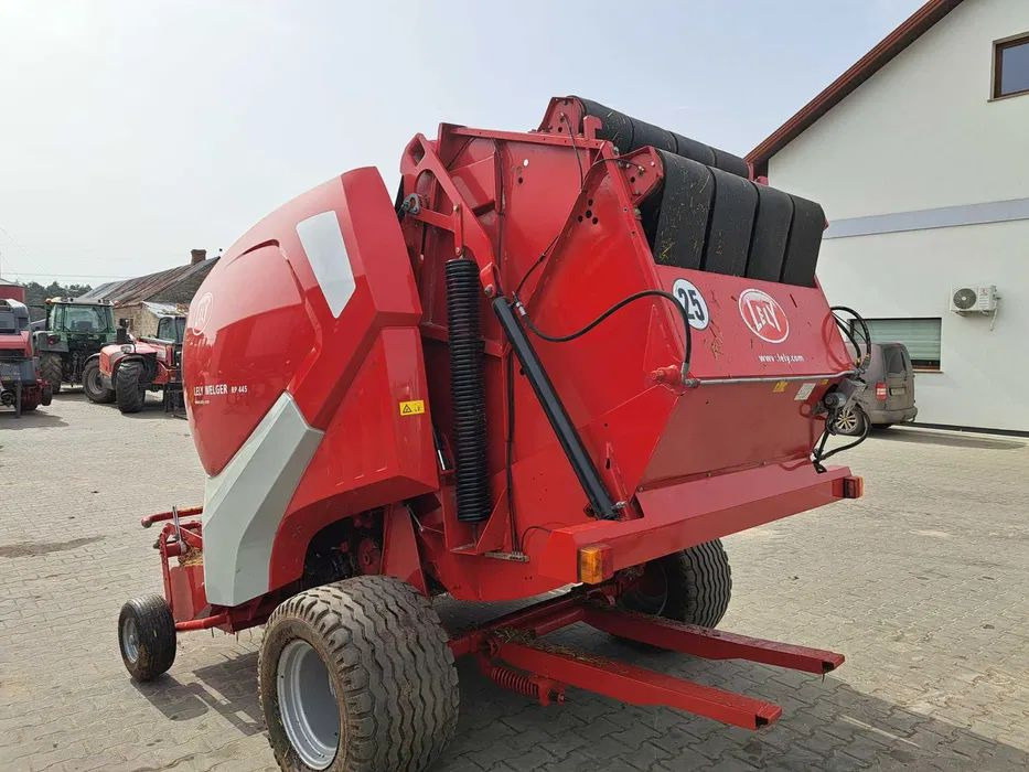 Welger Lely rp 445 v 160 - مكبس القش الدائري: صور 3 Welger Lely rp 445 v 160 - مكبس القش الدائري: صور 3