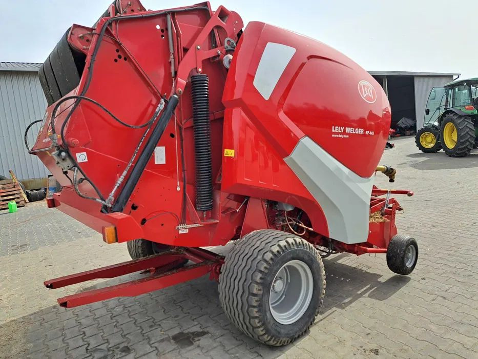 Welger Lely rp 445 - مكبس القش الدائري: صور 1 Welger Lely rp 445 - مكبس القش الدائري: صور 1