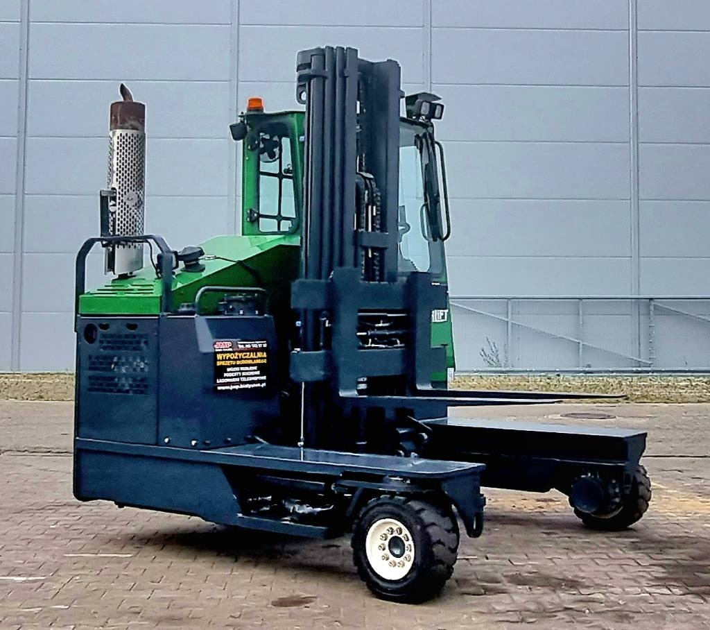Combilift C 4000 LPG DEMO 196hrs - شاحنة المناولة رباعية الاتجاهات: صور 2 Combilift C 4000 LPG DEMO 196hrs - شاحنة المناولة رباعية الاتجاهات: صور 2