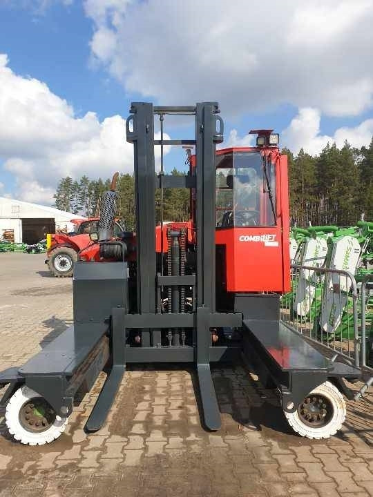 Combilift C 4500 - محمل الجانب: صور 1 Combilift C 4500 - محمل الجانب: صور 1