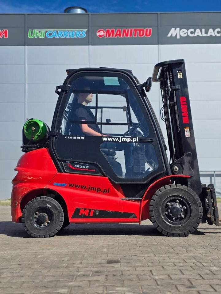 Manitou MI 25 G - رافعة شوكية تعمل بالغاز: صور 4 Manitou MI 25 G - رافعة شوكية تعمل بالغاز: صور 4