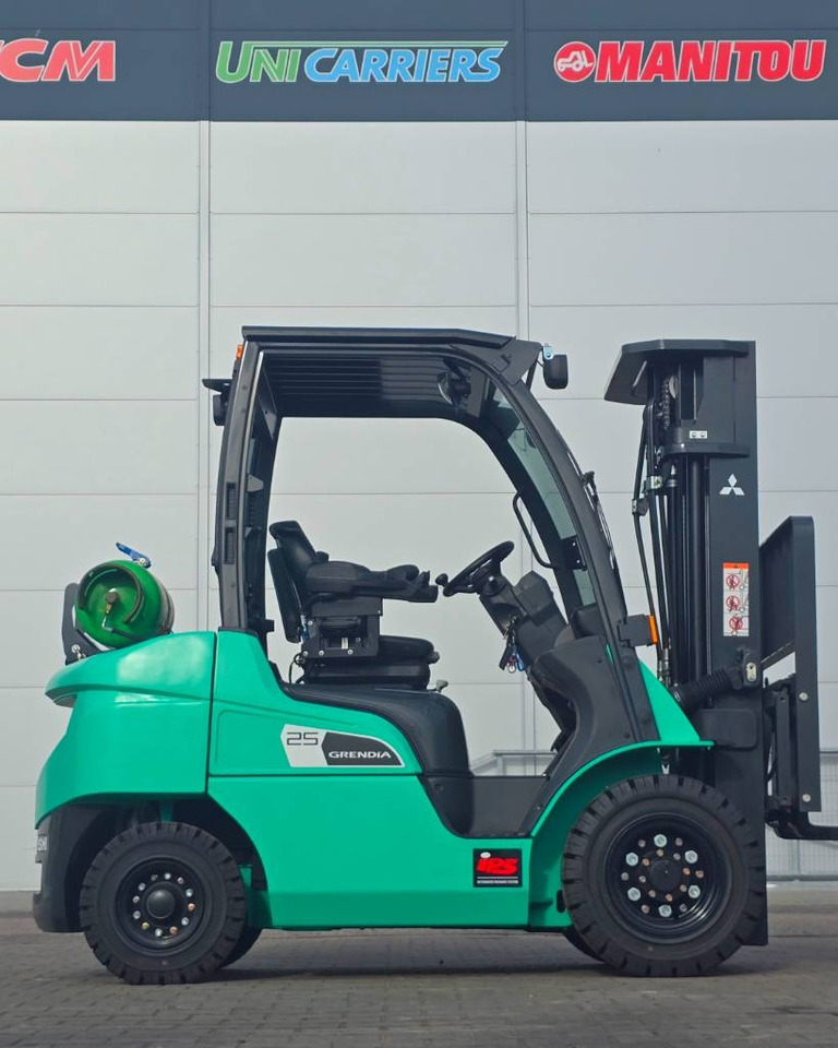 Mitsubishi FG 25 N DEMO like NEW - رافعة شوكية تعمل بالغاز: صور 3 Mitsubishi FG 25 N DEMO like NEW - رافعة شوكية تعمل بالغاز: صور 3