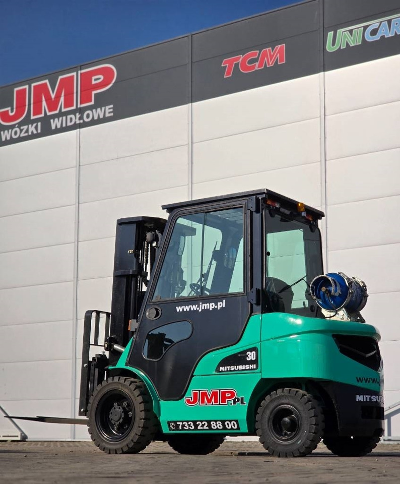Mitsubishi FG 30 N - رافعة شوكية تعمل بالغاز: صور 4 Mitsubishi FG 30 N - رافعة شوكية تعمل بالغاز: صور 4