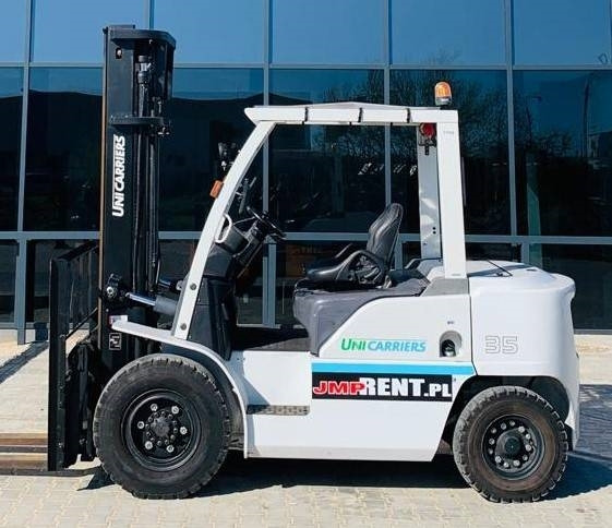 UniCarriers D1F4A35 GX35 - رافعة شوكية ديزل: صور 2 UniCarriers D1F4A35 GX35 - رافعة شوكية ديزل: صور 2