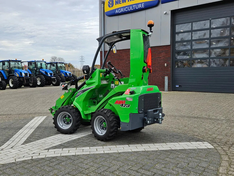 Avant 423 mini-shovel - اللودر المجنزر صغير: صور 5 Avant 423 mini-shovel - اللودر المجنزر صغير: صور 5