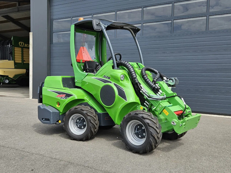Avant 528 Rental mini-shovel - اللودر المجنزر صغير: صور 1 Avant 528 Rental mini-shovel - اللودر المجنزر صغير: صور 1