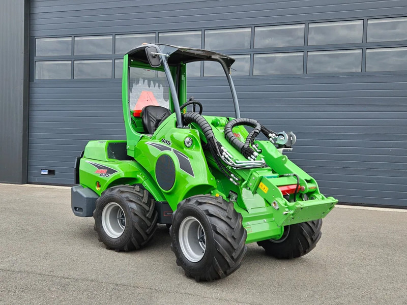 Avant 635i Rental mini-shovel - اللودر المجنزر صغير: صور 1 Avant 635i Rental mini-shovel - اللودر المجنزر صغير: صور 1