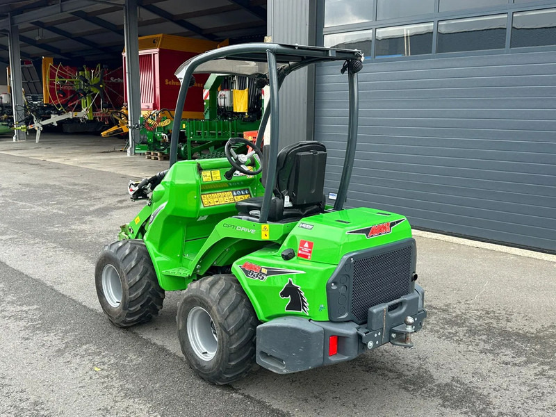 Avant 635i mini-shovel - اللودر المجنزر صغير: صور 5 Avant 635i mini-shovel - اللودر المجنزر صغير: صور 5