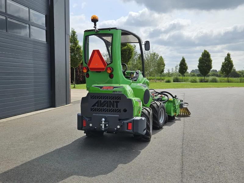 Avant 645i Rental mini-shovel - اللودر المجنزر صغير: صور 5 Avant 645i Rental mini-shovel - اللودر المجنزر صغير: صور 5