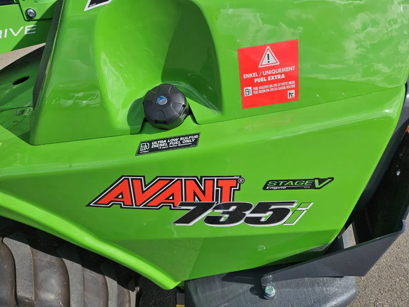 اللودر المجنزر صغير Avant 735i Rental mini-shovel: صور 11