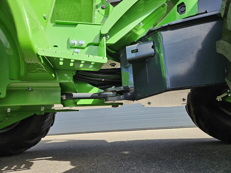 اللودر المجنزر صغير Avant 735i Rental mini-shovel: صور 12