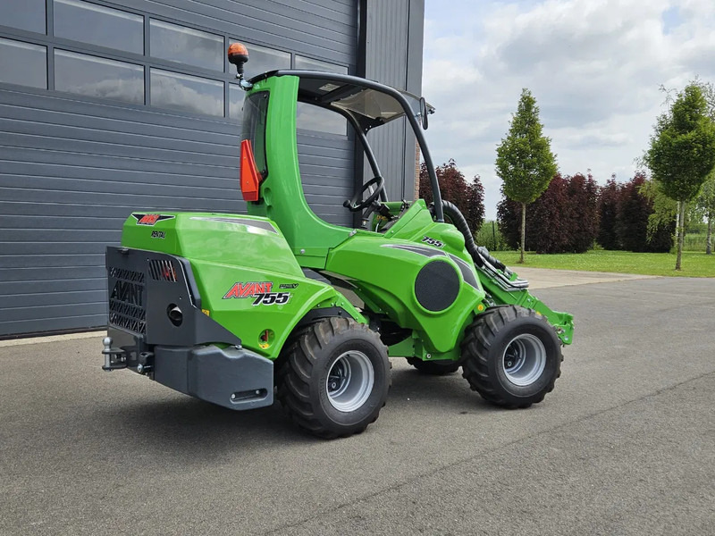Avant 755i Rental mini-shovel - اللودر المجنزر صغير: صور 4 Avant 755i Rental mini-shovel - اللودر المجنزر صغير: صور 4