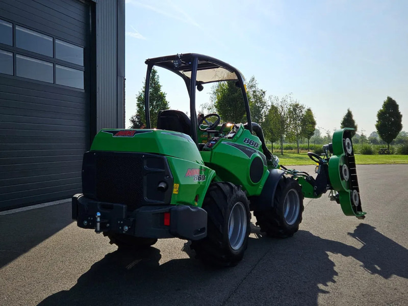 Avant 860i TDL mini-shovel - اللودر المجنزر صغير: صور 5 Avant 860i TDL mini-shovel - اللودر المجنزر صغير: صور 5