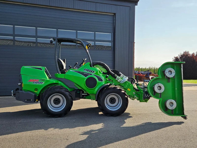 Avant 860i TDL mini-shovel - اللودر المجنزر صغير: صور 3 Avant 860i TDL mini-shovel - اللودر المجنزر صغير: صور 3