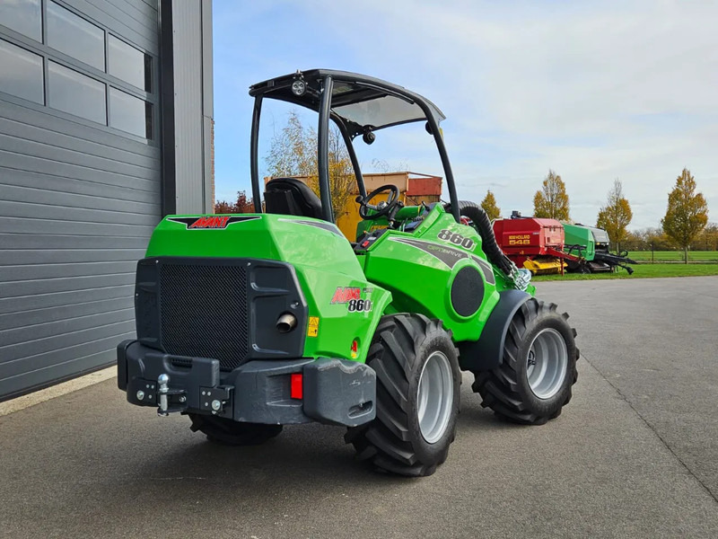 Avant 860i TDL mini-shovel - اللودر المجنزر صغير: صور 4 Avant 860i TDL mini-shovel - اللودر المجنزر صغير: صور 4