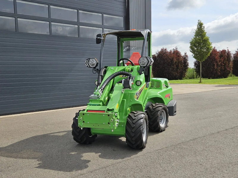 اللودر المجنزر صغير Avant E6 Mini-shovel: صور 10