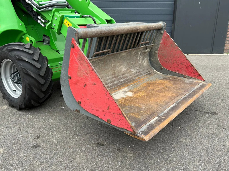 Avant Puinbak met inlegvel - ملحقات - الآلات والماكينات الزراعية: صور 1 Avant Puinbak met inlegvel - ملحقات - الآلات والماكينات الزراعية: صور 1