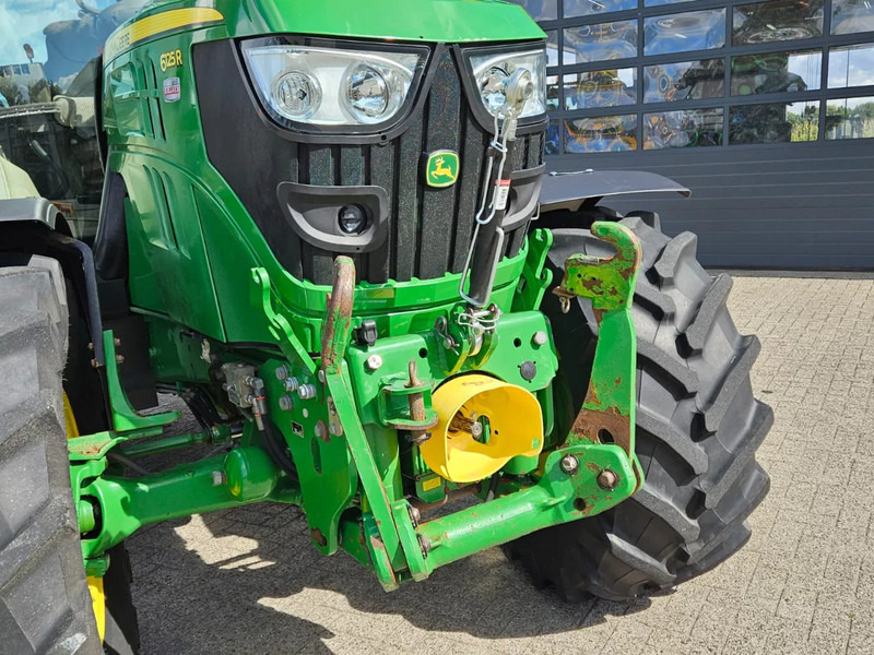 John Deere 6125R Autopower - جرار: صور 4 John Deere 6125R Autopower - جرار: صور 4