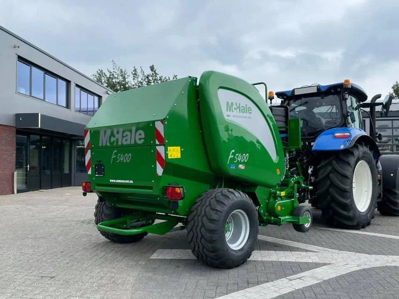 McHale F5400 - مكبس القش الدائري: صور 2 McHale F5400 - مكبس القش الدائري: صور 2