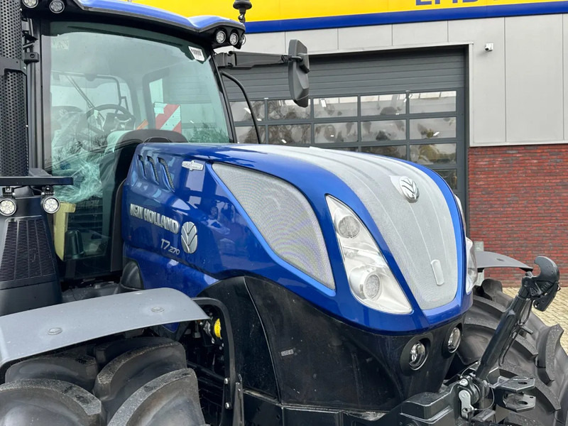 New Holland T7.270 AC Next Gen - جرار: صور 4 New Holland T7.270 AC Next Gen - جرار: صور 4