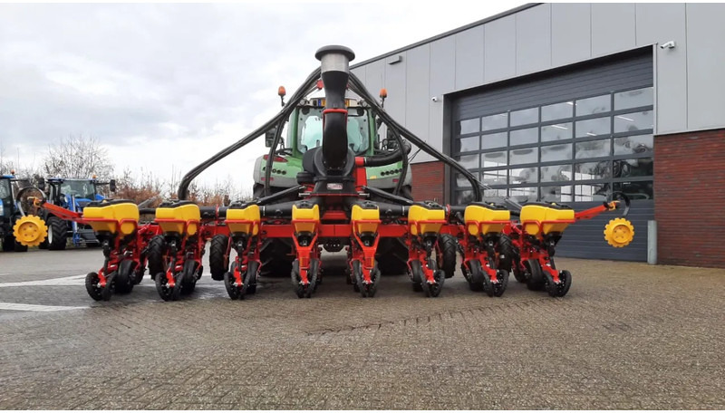 Vaderstad Tempo V 8 - آلات البذر والغرس والشتل: صور 2 Vaderstad Tempo V 8 - آلات البذر والغرس والشتل: صور 2