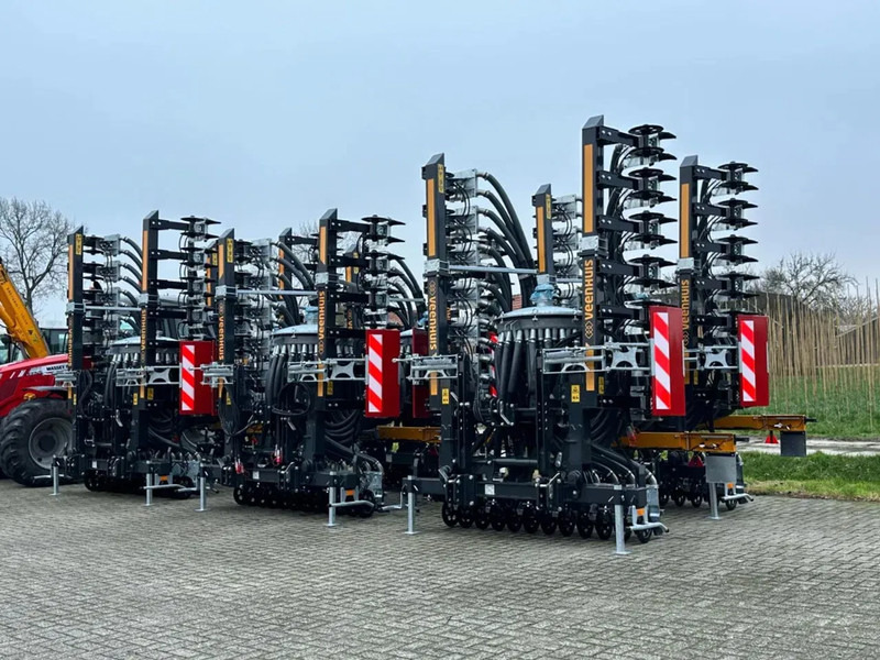 Veenhuis Profiline 12.500 - الآلات والماكينات الزراعية: صور 5 Veenhuis Profiline 12.500 - الآلات والماكينات الزراعية: صور 5