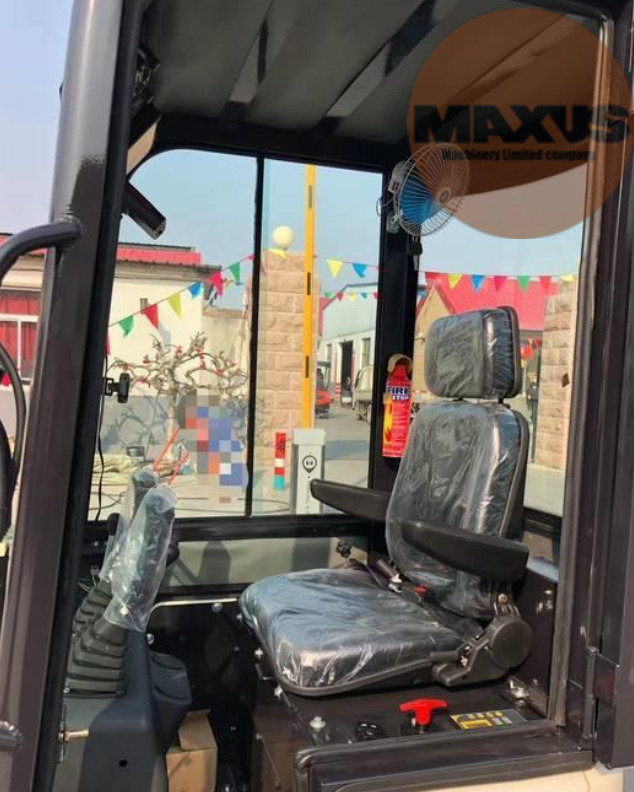 MAXUS Mini-Bagger MAXUS 1700 kg - حفارة مصغرة: صور 5 MAXUS Mini-Bagger MAXUS 1700 kg - حفارة مصغرة: صور 5