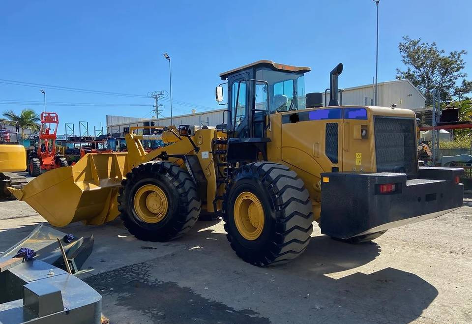 NEW CAT Caterpillar 7 TON Loader Warranty up to 10 YEARS НОВА Копарка CAT Caterpillar 7 ТОН Гарантія до 10 РОКІВ NOWA Ładowarka CAT Caterpillar 7 TON Gwarancja do 10 LAT - اللودر بعجل: صور 4 NEW CAT Caterpillar 7 TON Loader Warranty up to 10 YEARS НОВА Копарка CAT Caterpillar 7 ТОН Гарантія до 10 РОКІВ NOWA Ładowarka CAT Caterpillar 7 TON Gwarancja do 10 LAT - اللودر بعجل: صور 4