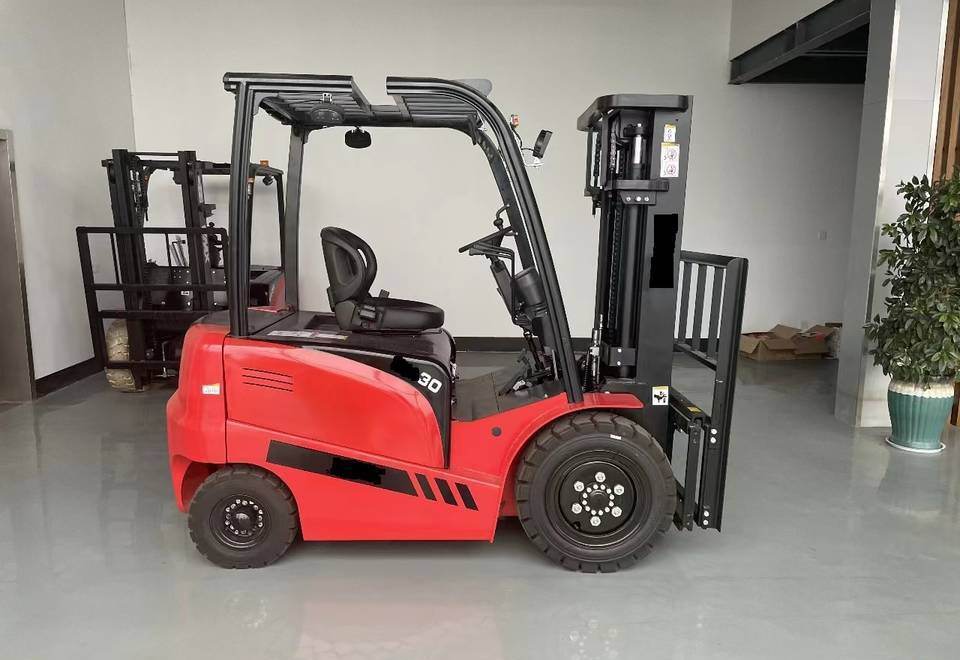 NEW MAXUS Electric Forklift 3000 kg Warranty up to 10 YEARS | НОВИЙ Електричний MAXUS вилковий навантажувач 3000 кг Гарантія до 10 РОКІВ - رافعة شوكية كهربائية: صور 2 NEW MAXUS Electric Forklift 3000 kg Warranty up to 10 YEARS | НОВИЙ Електричний MAXUS вилковий навантажувач 3000 кг Гарантія до 10 РОКІВ - رافعة شوكية كهربائية: صور 2