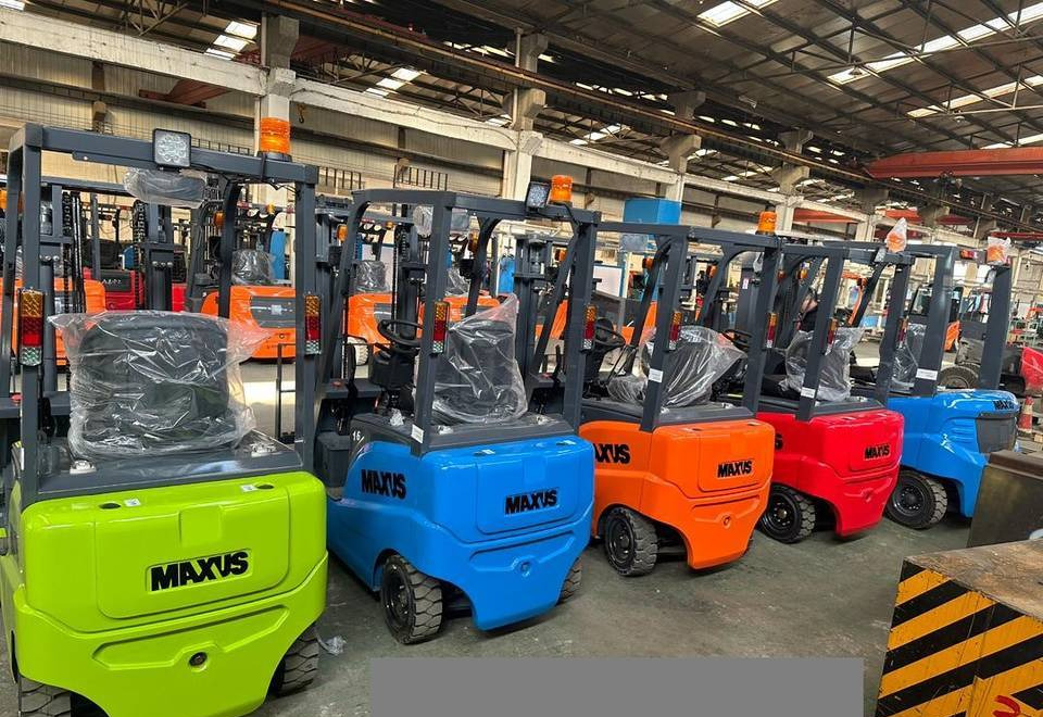 رافعة شوكية كهربائية جديد NEW MAXUS Electric Forklift 4000 kg Warranty up to 10 YEARS НОВИЙ Електричний MAXUS візок для вантажів 4000 кг Гарантія до 10 РОКІВ  NOWY Elektryczny MAXUS wózek widłowy 4000 kg Gwarancja do 10: صور 10