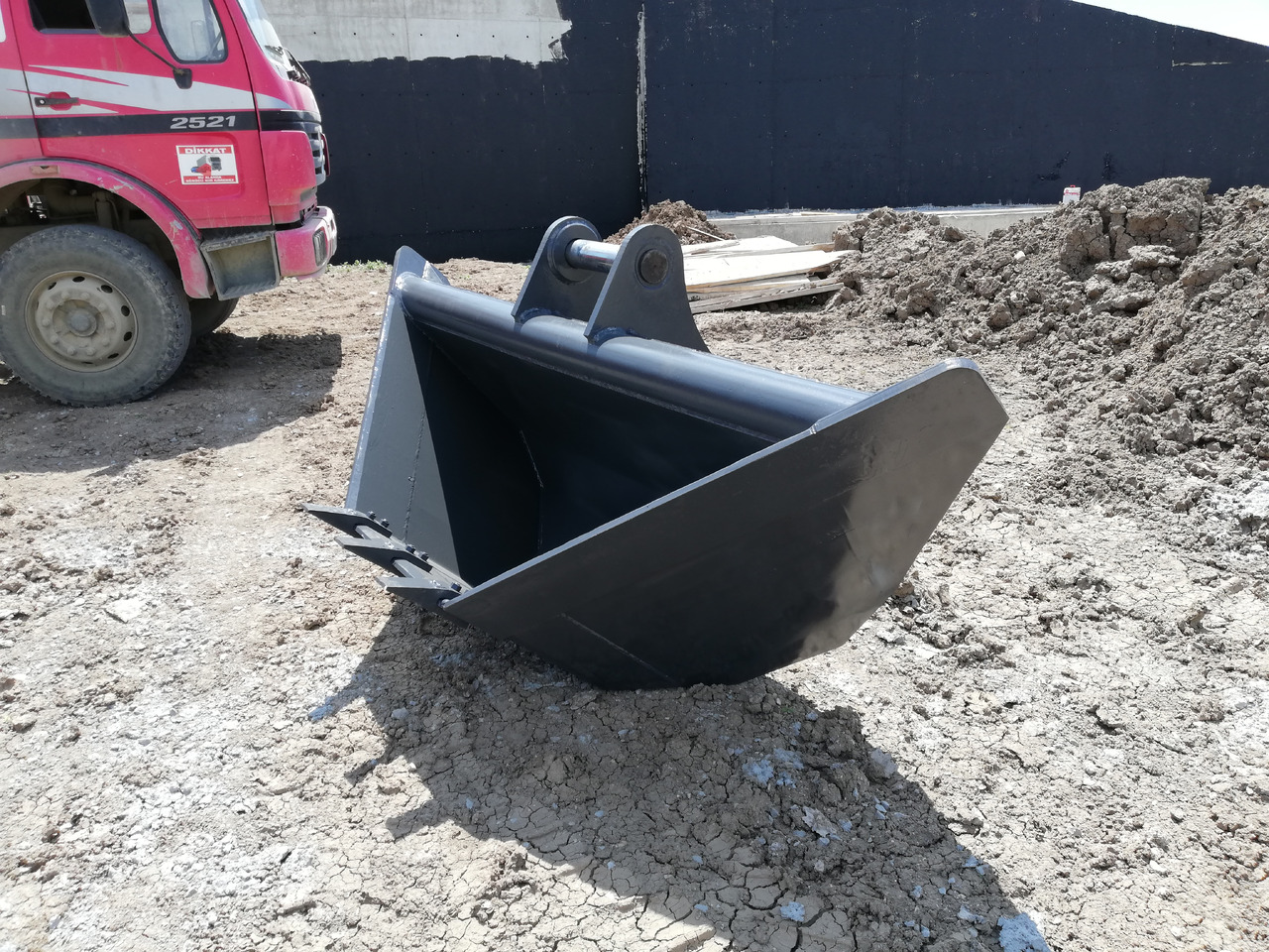 Liebherr - بكت حفار - آلات البناء: صور 5 Liebherr - بكت حفار - آلات البناء: صور 5