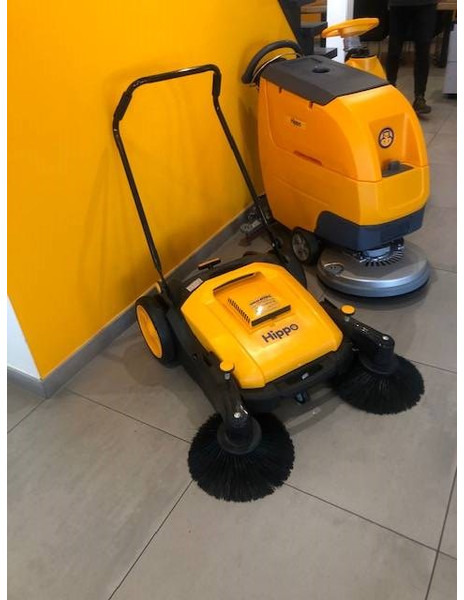 Hippo MS50FP Veegmachine - كناسة المناطق الصناعية: صور 3 Hippo MS50FP Veegmachine - كناسة المناطق الصناعية: صور 3