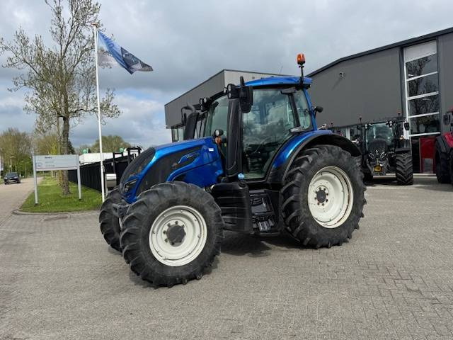 Valtra N134 Versu Smart Touch, GPS - جرار: صور 3 Valtra N134 Versu Smart Touch, GPS - جرار: صور 3