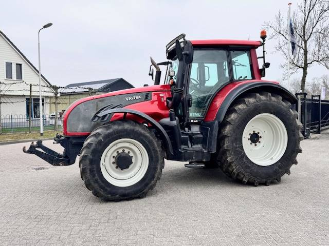 Valtra T172 Direct FH+PTO, 6772 uur! - جرار: صور 3 Valtra T172 Direct FH+PTO, 6772 uur! - جرار: صور 3