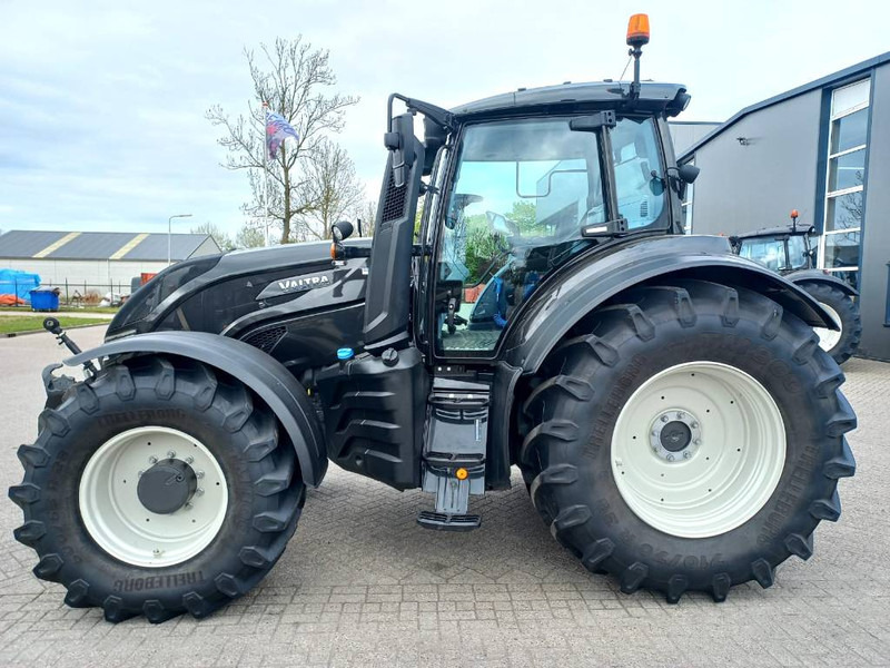 Valtra T174 Direct Smart Touch, 2021, 450 hours! - جرار: صور 3 Valtra T174 Direct Smart Touch, 2021, 450 hours! - جرار: صور 3