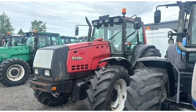 Valtra Valmet 8450, Voorasvering! - جرار: صور 2 Valtra Valmet 8450, Voorasvering! - جرار: صور 2
