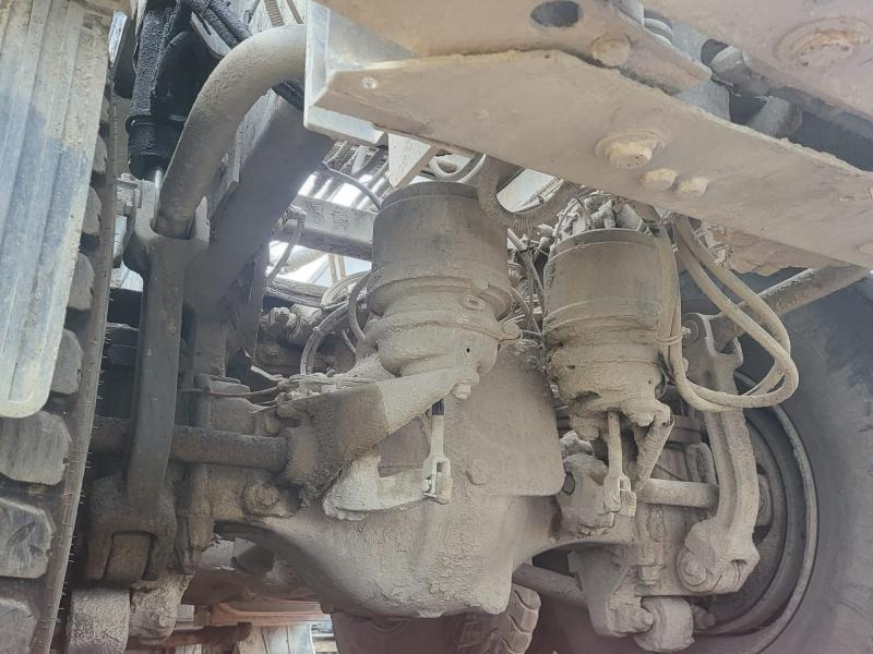 شاحنة ذات الخطاف Renault Kerax 420 DCI: صور 18 شاحنة ذات الخطاف Renault Kerax 420 DCI: صور 18