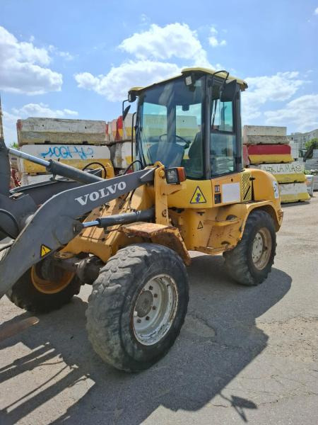 Volvo L 30 - اللودر بعجل: صور 2 Volvo L 30 - اللودر بعجل: صور 2