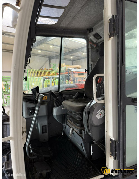 Kubota KX080-3 - حفارة: صور 5 Kubota KX080-3 - حفارة: صور 5