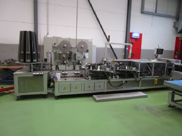BECHER ETIKETTIERANLAGE SCHLEUTER GU 4S 6 - معدات صناعية: صور 2 BECHER ETIKETTIERANLAGE SCHLEUTER GU 4S 6 - معدات صناعية: صور 2