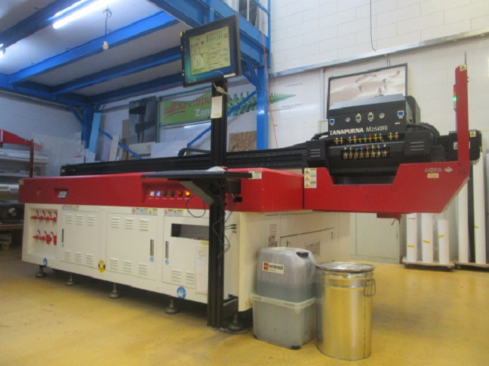 FLACHBETT-UV-GROSSFORMATDRUCKER AGFA ANAPURNA M2540 FB - آلة الطباعة الرقمية: صور 5 FLACHBETT-UV-GROSSFORMATDRUCKER AGFA ANAPURNA M2540 FB - آلة الطباعة الرقمية: صور 5