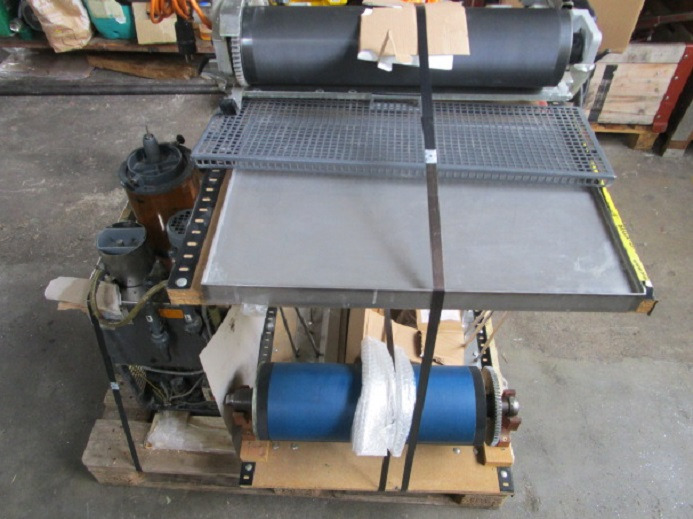 KOMPLETTES LACKWERK FÜR SM52-2-P - قطع الغيار - آلات الطباعة: صور 2 KOMPLETTES LACKWERK FÜR SM52-2-P - قطع الغيار - آلات الطباعة: صور 2