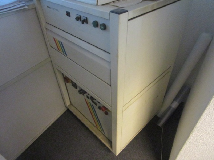 PNEUMATISCHE TRANSFERPRESSEN – HITZEPRESSE FÜR T-SHIRT DRUCK – INTRON COPY PRESS 300 220 070 - آلات الطباعة: صور 5 PNEUMATISCHE TRANSFERPRESSEN – HITZEPRESSE FÜR T-SHIRT DRUCK – INTRON COPY PRESS 300 220 070 - آلات الطباعة: صور 5