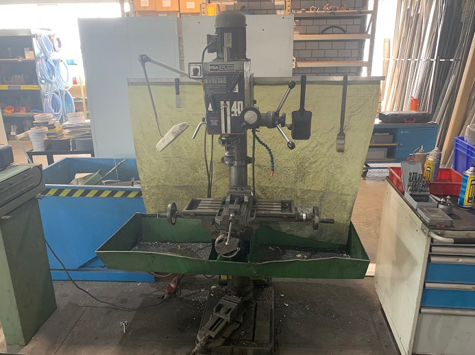 STÄNDERBOHRMASCHINE RF-40HC - آلات الطباعة: صور 1 STÄNDERBOHRMASCHINE RF-40HC - آلات الطباعة: صور 1