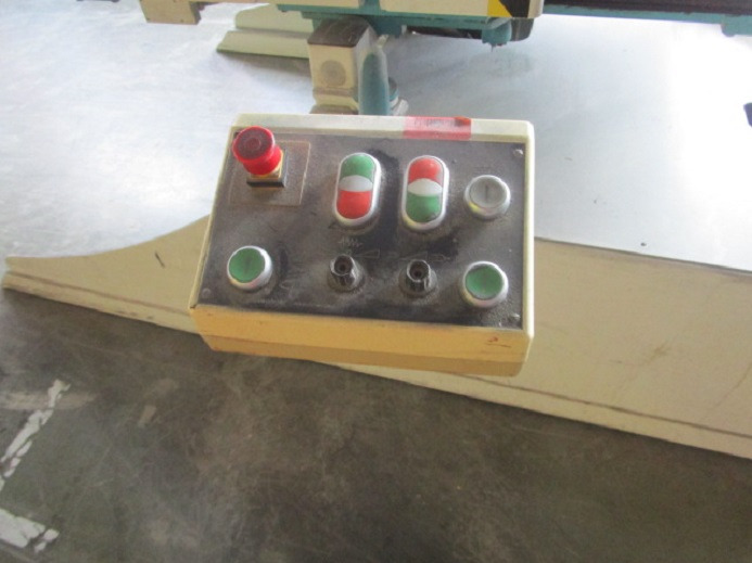 STAPELWENDER RACHNER F 1000 MIT LÜFTER UND RÜTTLER - آلات الطباعة: صور 3 STAPELWENDER RACHNER F 1000 MIT LÜFTER UND RÜTTLER - آلات الطباعة: صور 3